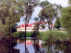 Szkoła Podstawowa w Radzynku pod Rypinem, zbudowana naszym wsyiłkiem w latach 1988 1989.